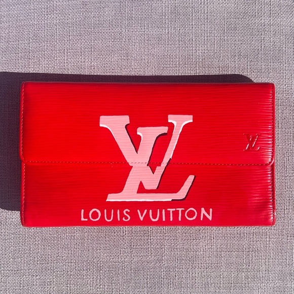 Louis Vuitton LV Epi Long Wallet Leather Red painted - Picture 1 of 6